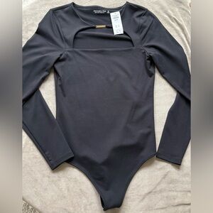 NWT Abercrombie & Fitch Black Long Sleeve Bodysuit
